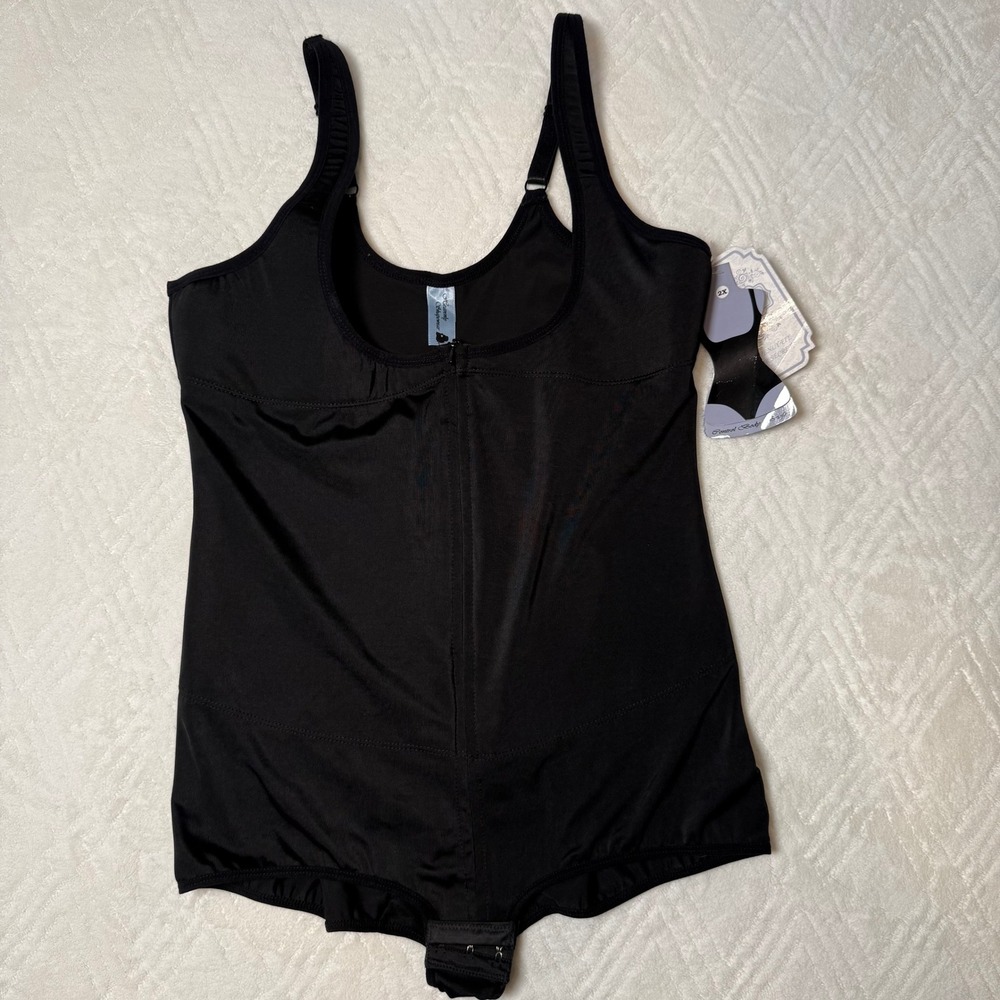Plus Size Shapewear Heavenly Secrets 2X Control Body Briefer Front Zip NWT
